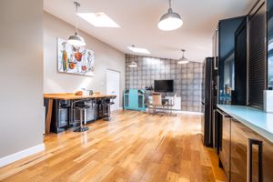 Kitchen/Diner- click for photo gallery